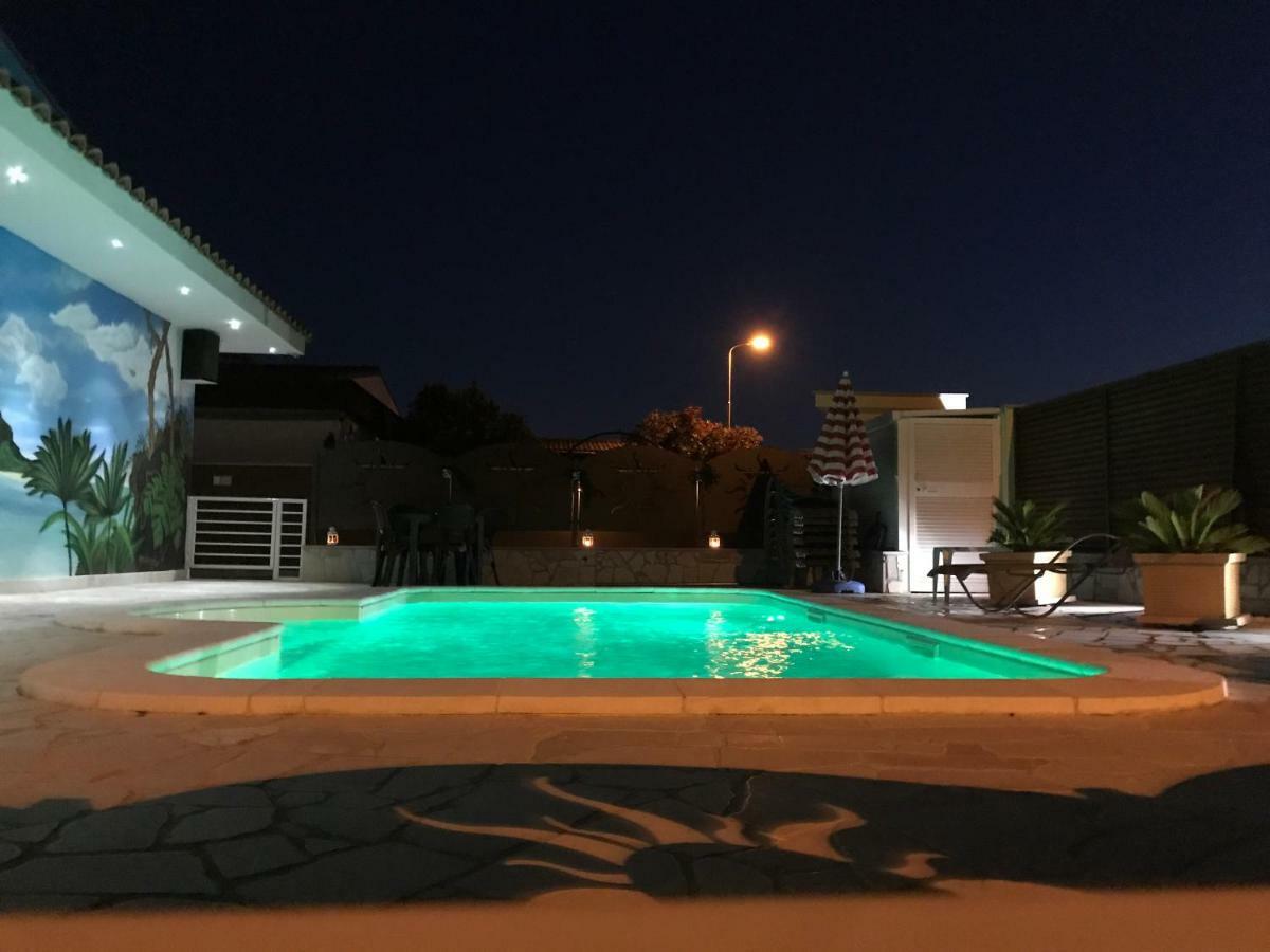 B&B Sun House Модуньо Екстер'єр фото