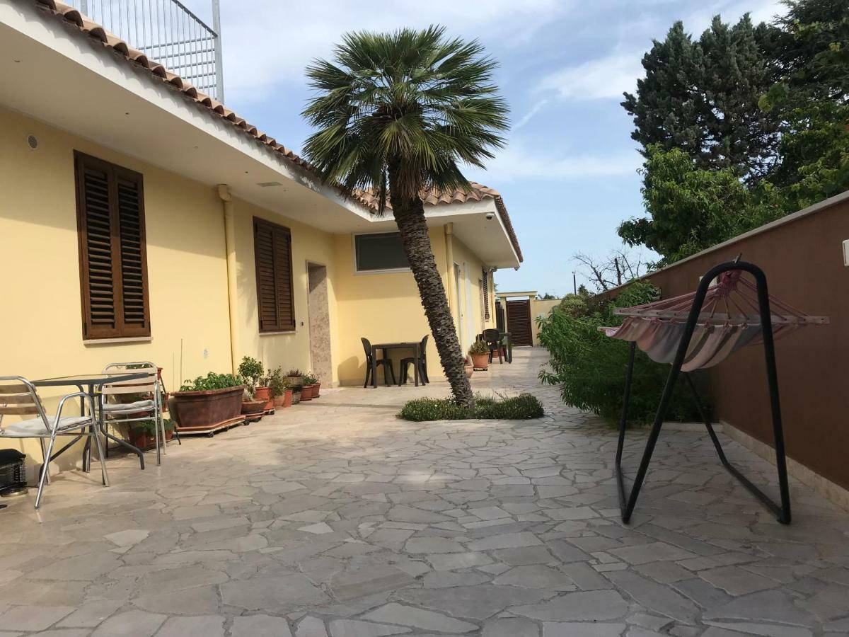 B&B Sun House Модуньо Екстер'єр фото