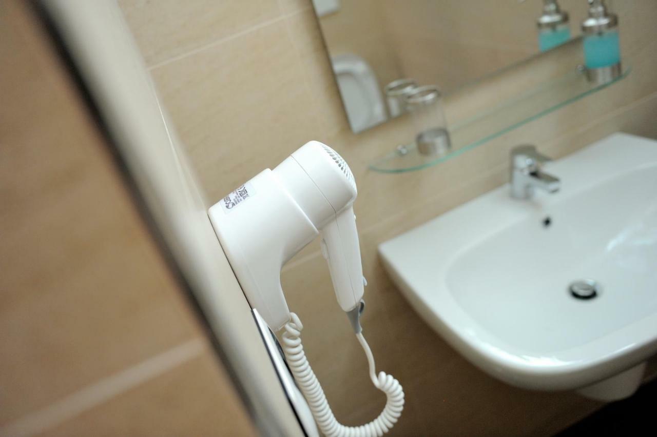 B&B Sun House Модуньо Екстер'єр фото